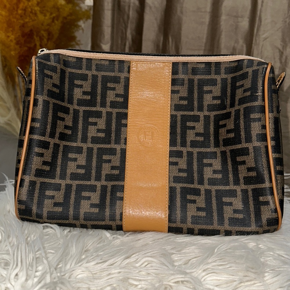 FENDI crossbody ***missing strap